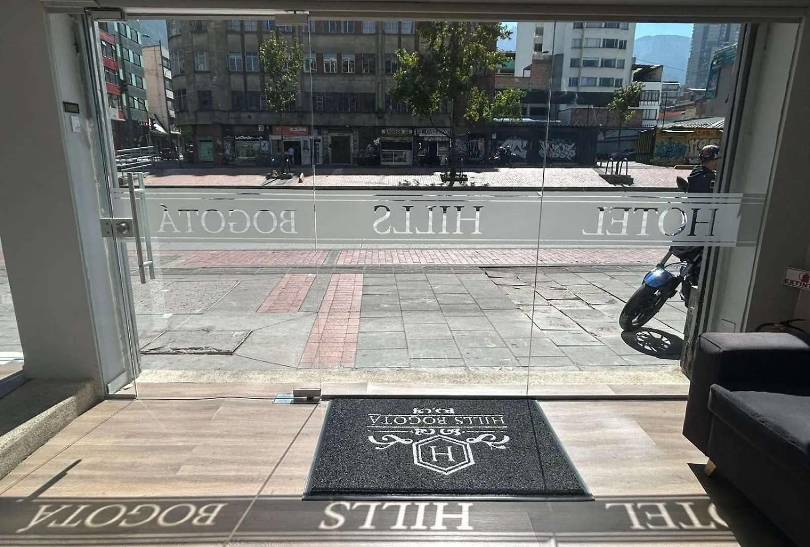 Hotel Hills Богота