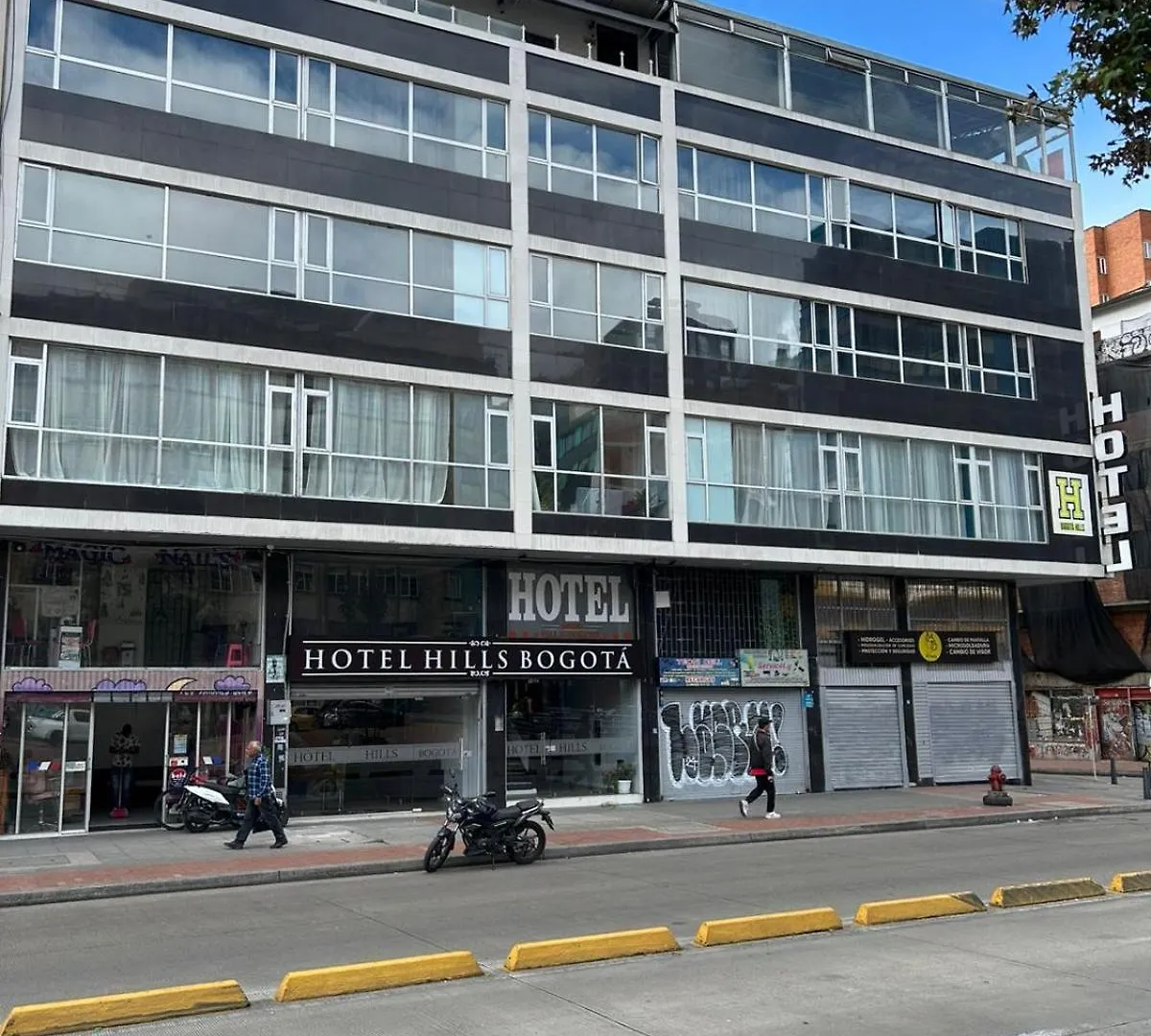 Hotel Hills Богота